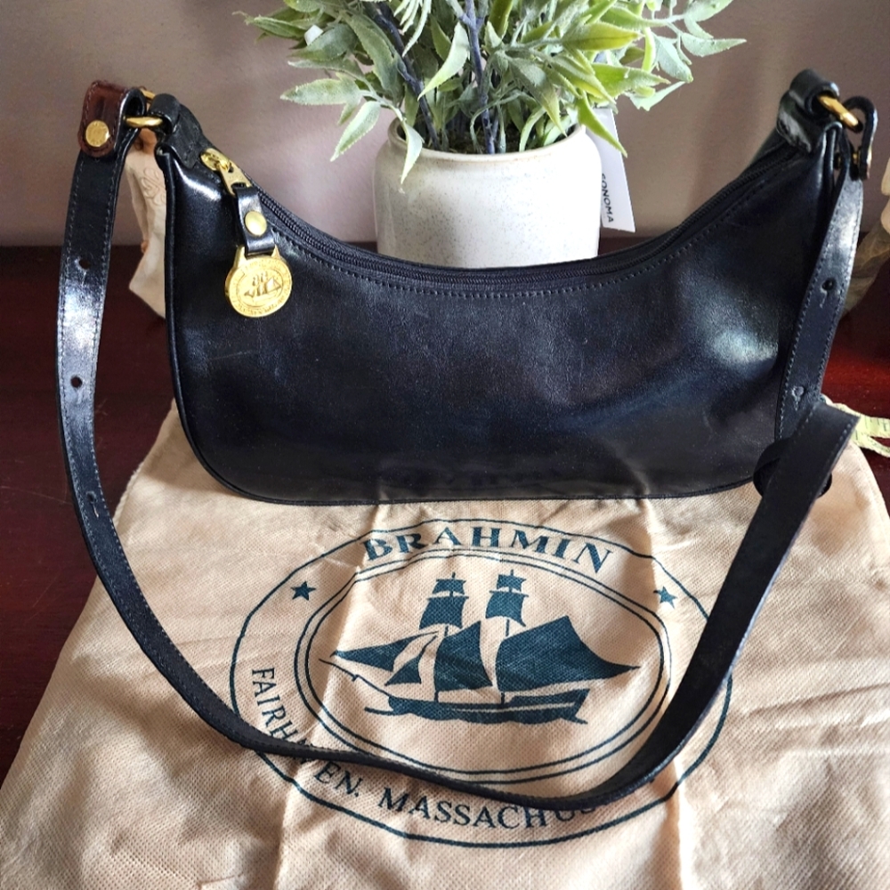 Brahmin Zippered Black w/Brown Croc Sides Crossbody Bag